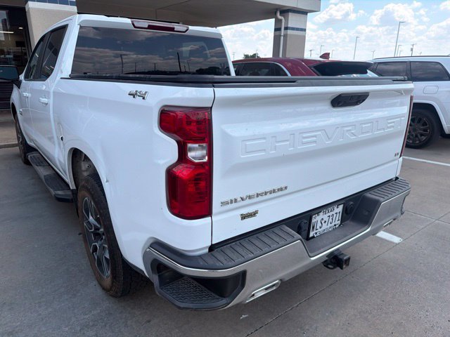 Used 2023 Chevrolet Silverado 1500 LT w/ Z71 Off-Road Package AWD/4WD image 3
