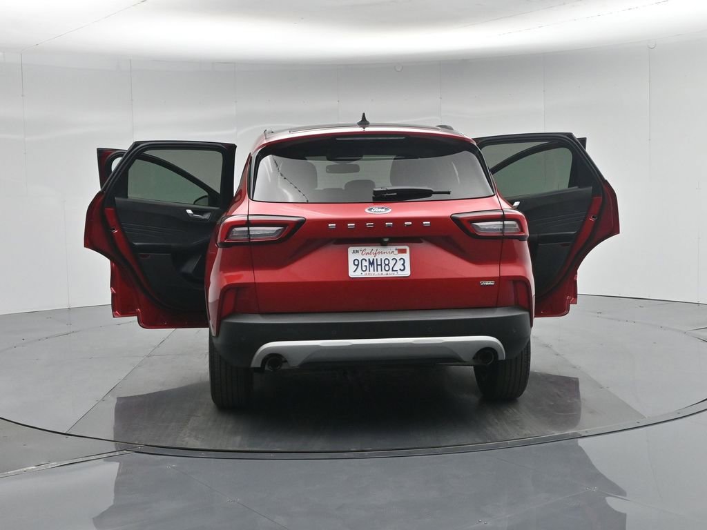 Certified 2023 Ford Escape SE w/ PHEV Premium Package FWD image 36