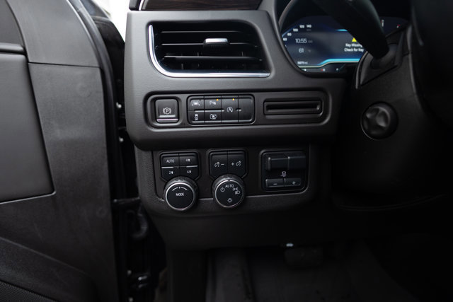 Used 2023 Chevrolet Tahoe LT w/ Luxury Package image 14