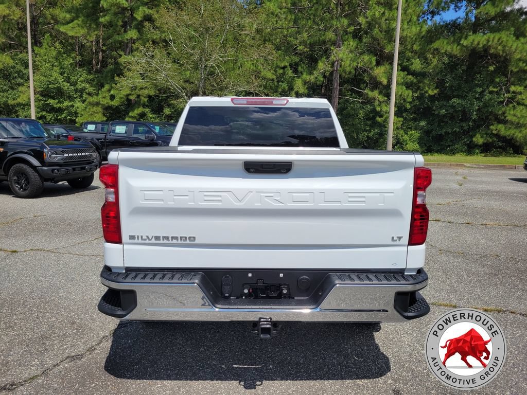 Used 2023 Chevrolet Silverado 1500 LT AWD/4WD image 4