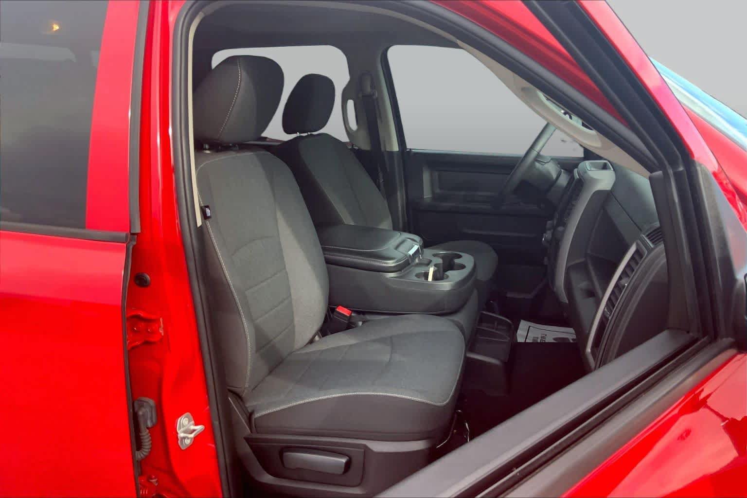 Used 2021 RAM 1500 Tradesman w/ Chrome Plus Package AWD/4WD image 8