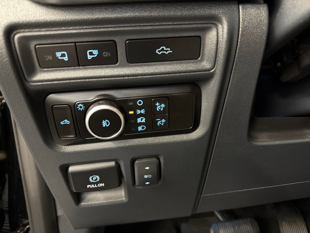 Certified 2023 Ford F150 Lariat AWD/4WD image 27