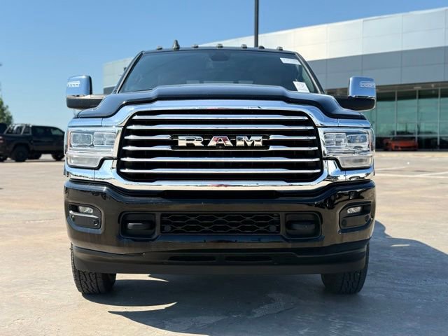 Used 2024 RAM 3500 Limited w/ Towing Technology Group AWD/4WD image 3