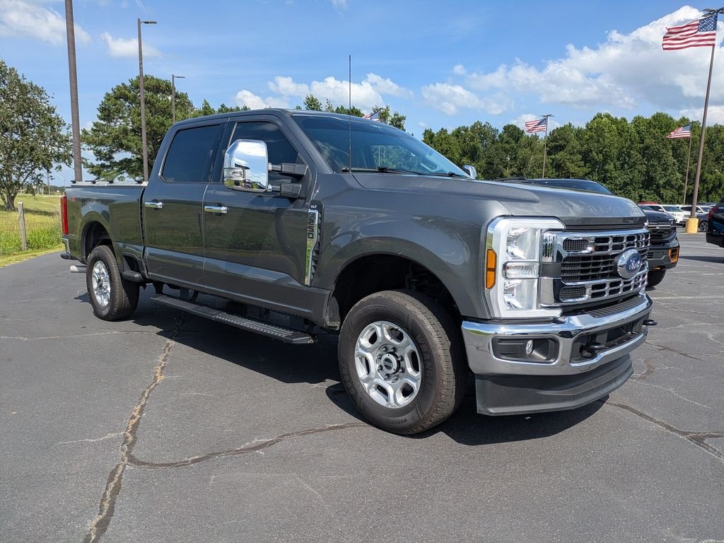 Certified 2025 Ford F250 XLT AWD/4WD image 2