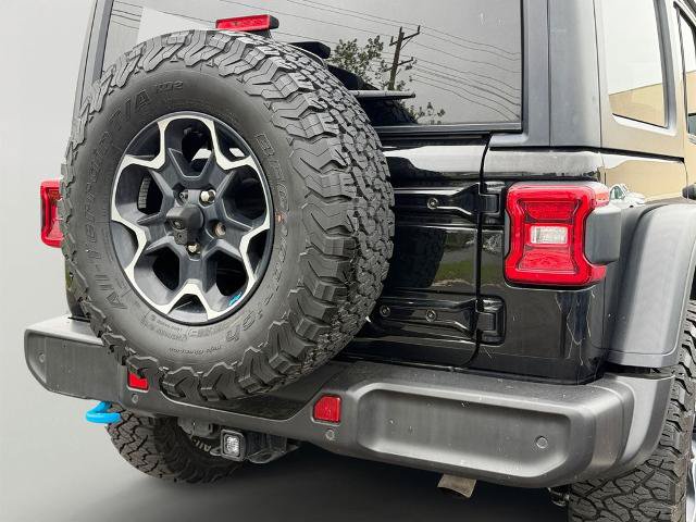Used 2022 Jeep Wrangler Unlimited Rubicon 4xe w/ Cold Weather Group AWD/4WD image 10