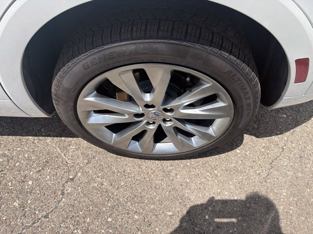 Used 2023 Buick Envision Avenir AWD/4WD image 12