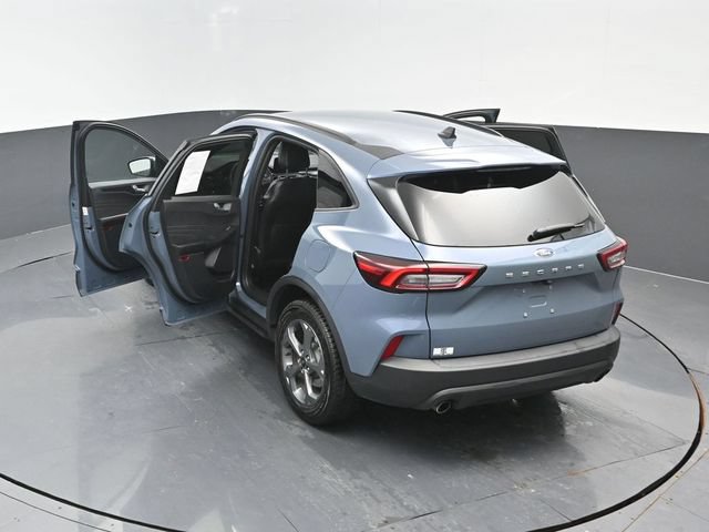Certified 2025 Ford Escape ST-Line Select AWD/4WD image 22