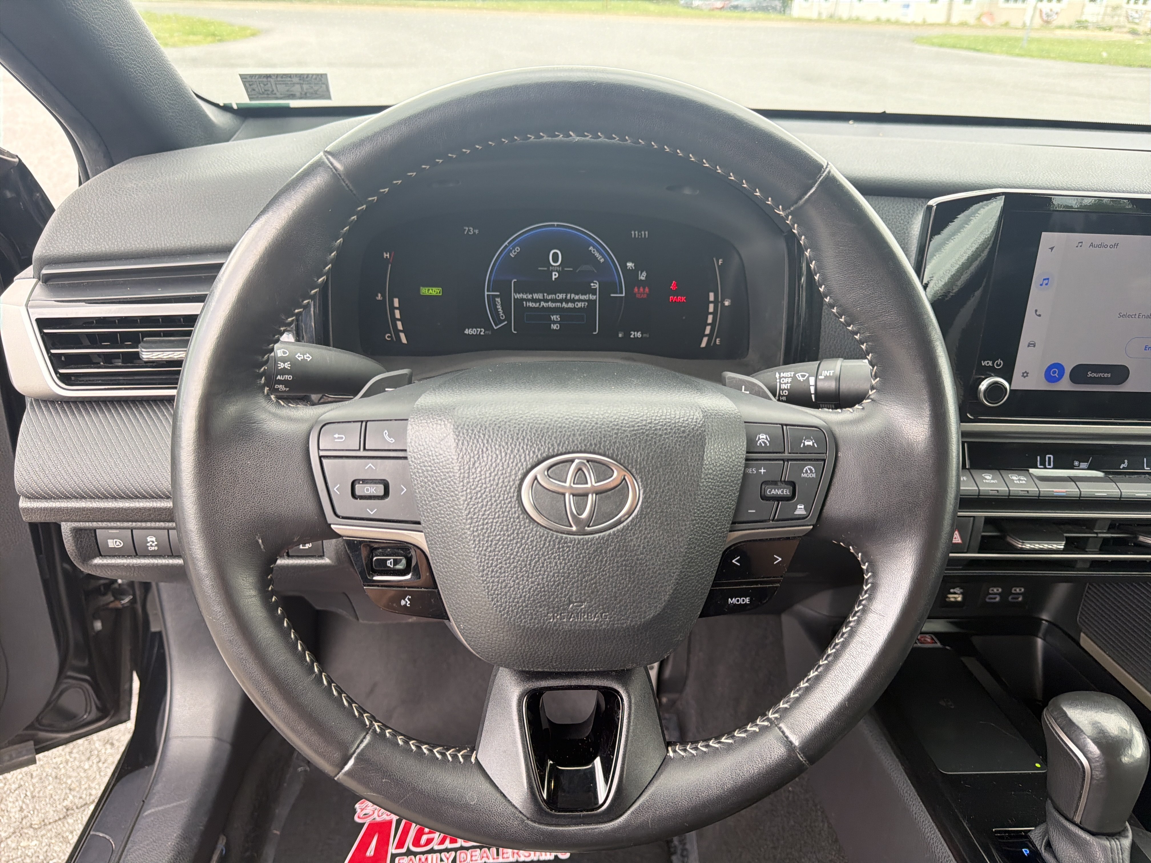 Used 2025 Toyota Camry SE FWD image 17