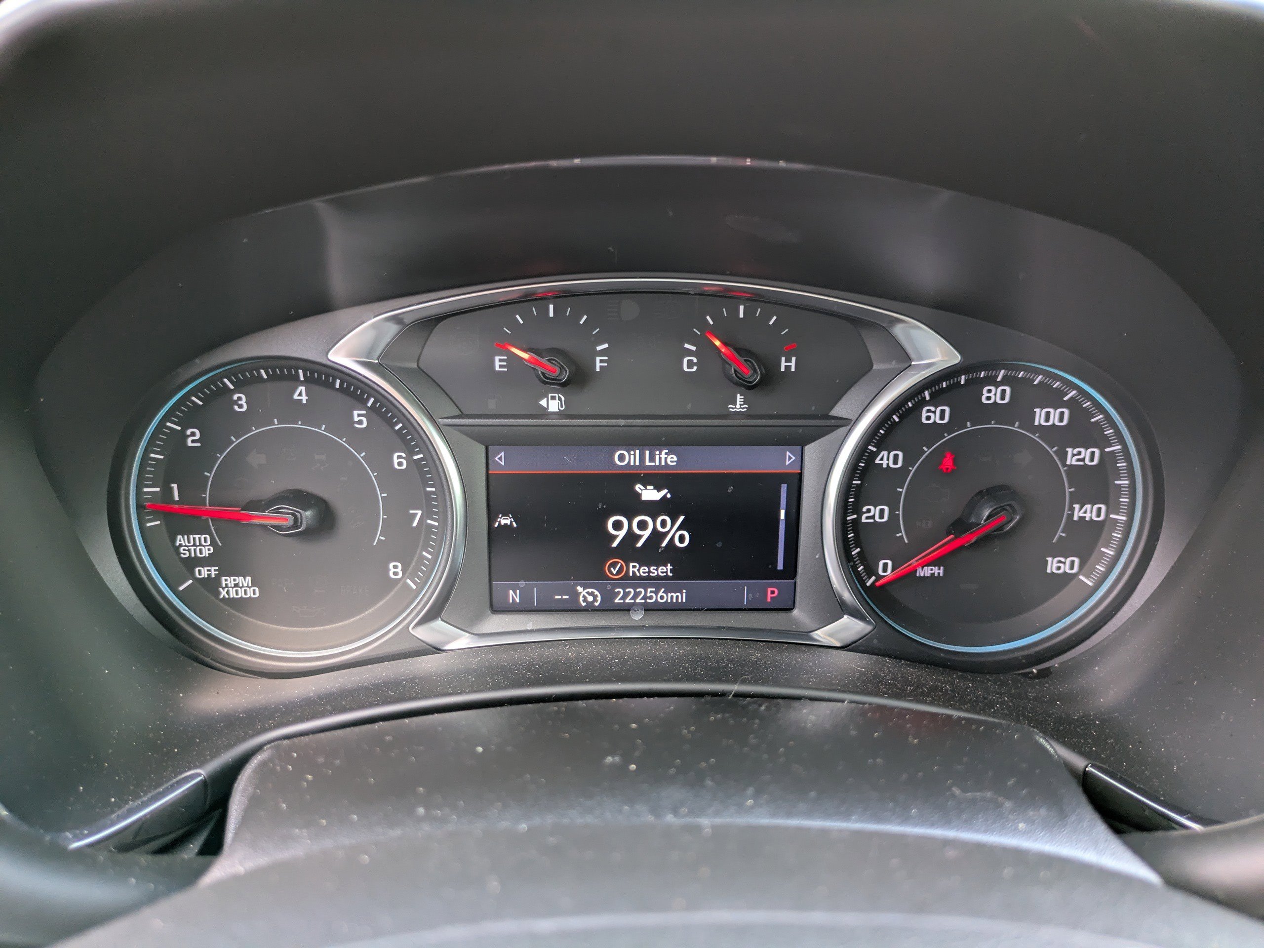 Used 2022 Chevrolet Equinox RS w/ RS Leather Package image 23