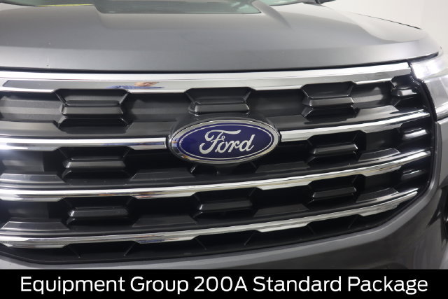 Certified 2025 Ford Explorer Active w/ Active Comfort Package AWD/4WD image 19
