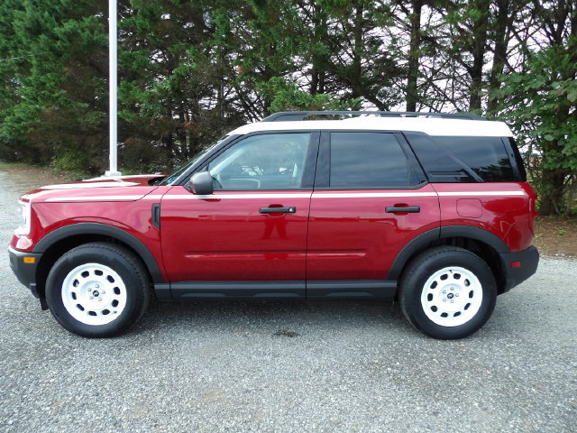 Certified 2025 Ford Bronco Sport Heritage w/ Convenience Package AWD/4WD image 2