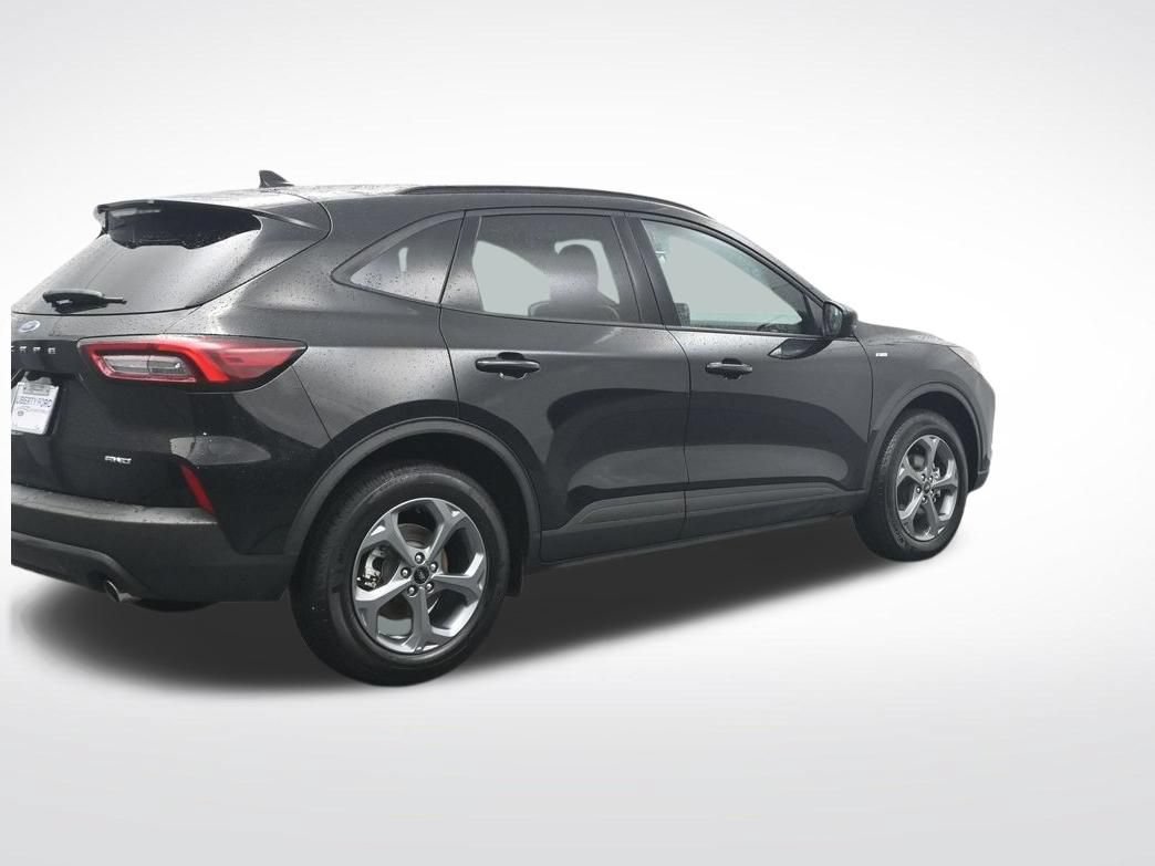 Certified 2025 Ford Escape ST-Line AWD/4WD image 6