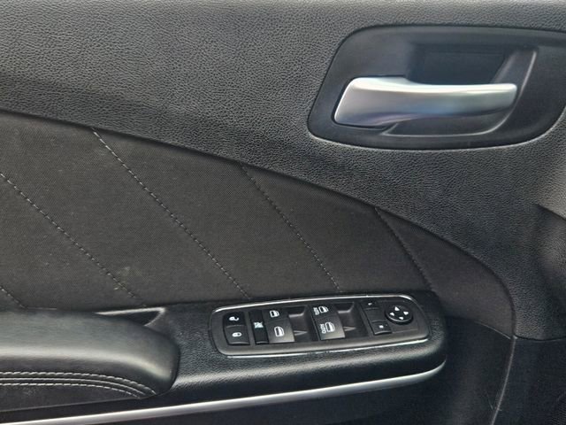 Used 2023 Dodge Charger SXT image 30