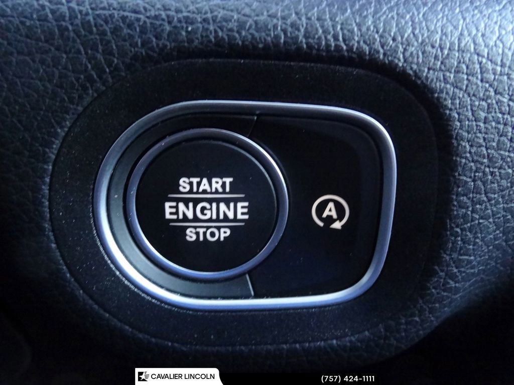 Used 2024 Mercedes-Benz GLS 450 4MATIC image 30