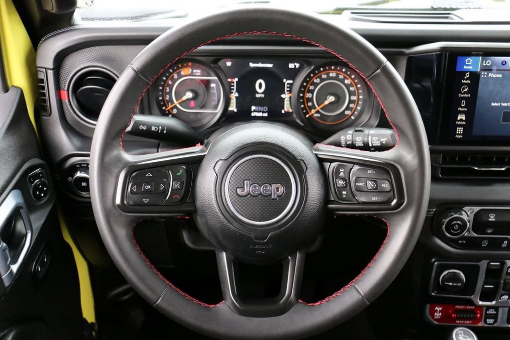 Used 2024 Jeep Wrangler Unlimited Rubicon AWD/4WD image 25