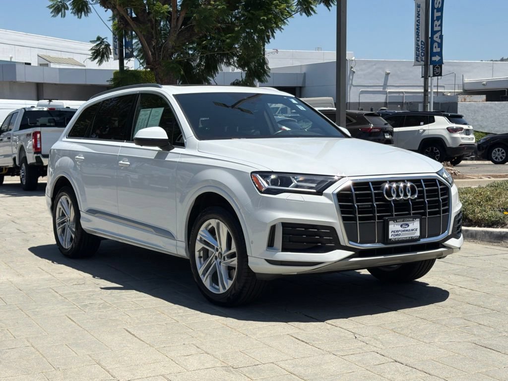 Used 2021 Audi Q7 2.0T Premium w/ Convenience Package AWD/4WD image 5