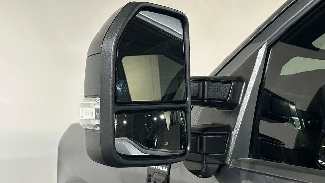 Certified 2026 Ford F250 Platinum w/ FX4 Off-Road Package AWD/4WD image 19