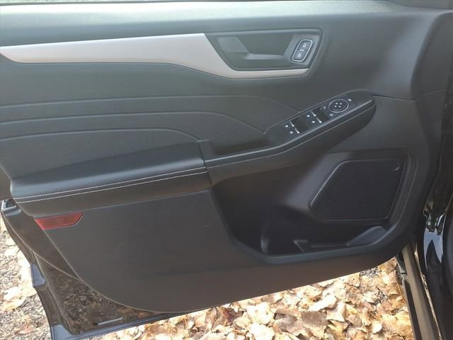 Certified 2022 Ford Escape SE w/ Convenience Package image 14