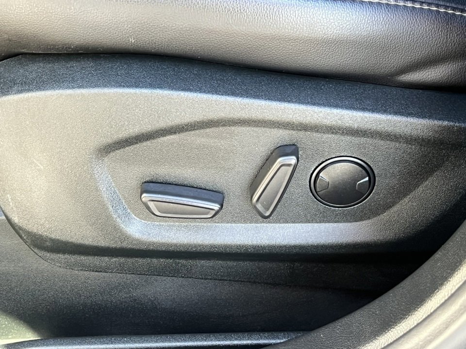 Certified 2022 Ford Edge SEL w/ Convenience Package image 16