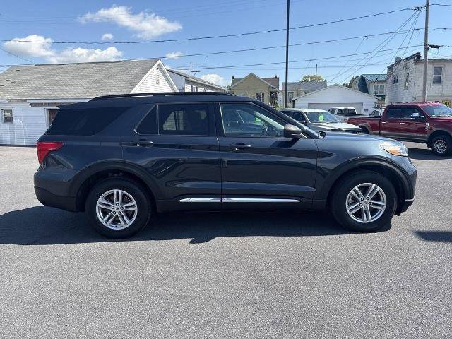 Certified 2022 Ford Explorer XLT w/ Equipment Group 202A AWD/4WD image 4