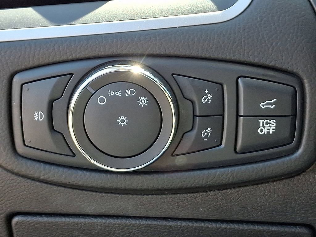 Certified 2022 Ford Edge SEL w/ Convenience Package AWD/4WD image 24