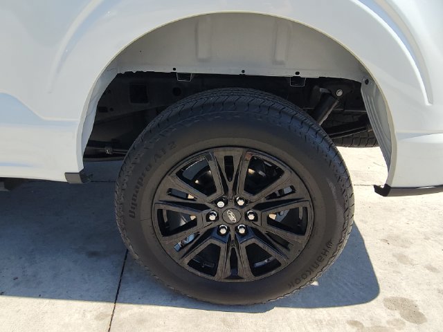Certified 2025 Ford F150 Platinum w/ Equipment Group 702A High AWD/4WD image 15