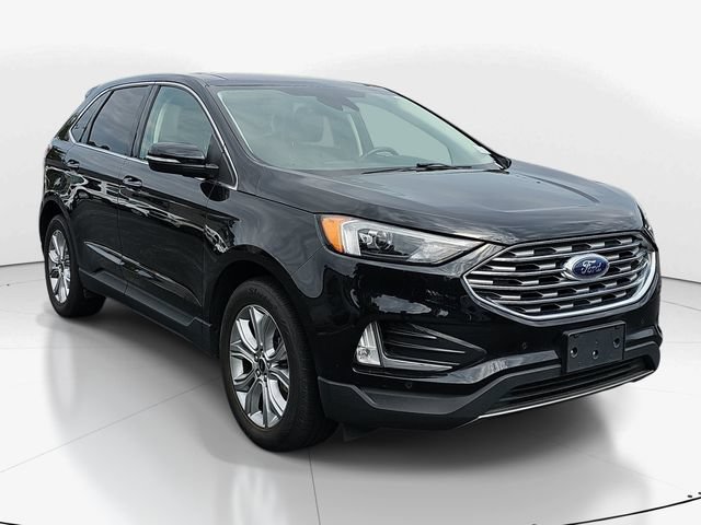 Certified 2023 Ford Edge Titanium