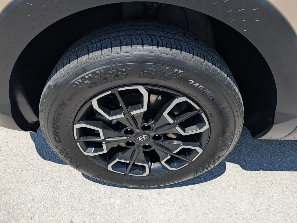 Used 2024 Hyundai Santa Cruz SEL w/ Activity Package FWD image 28