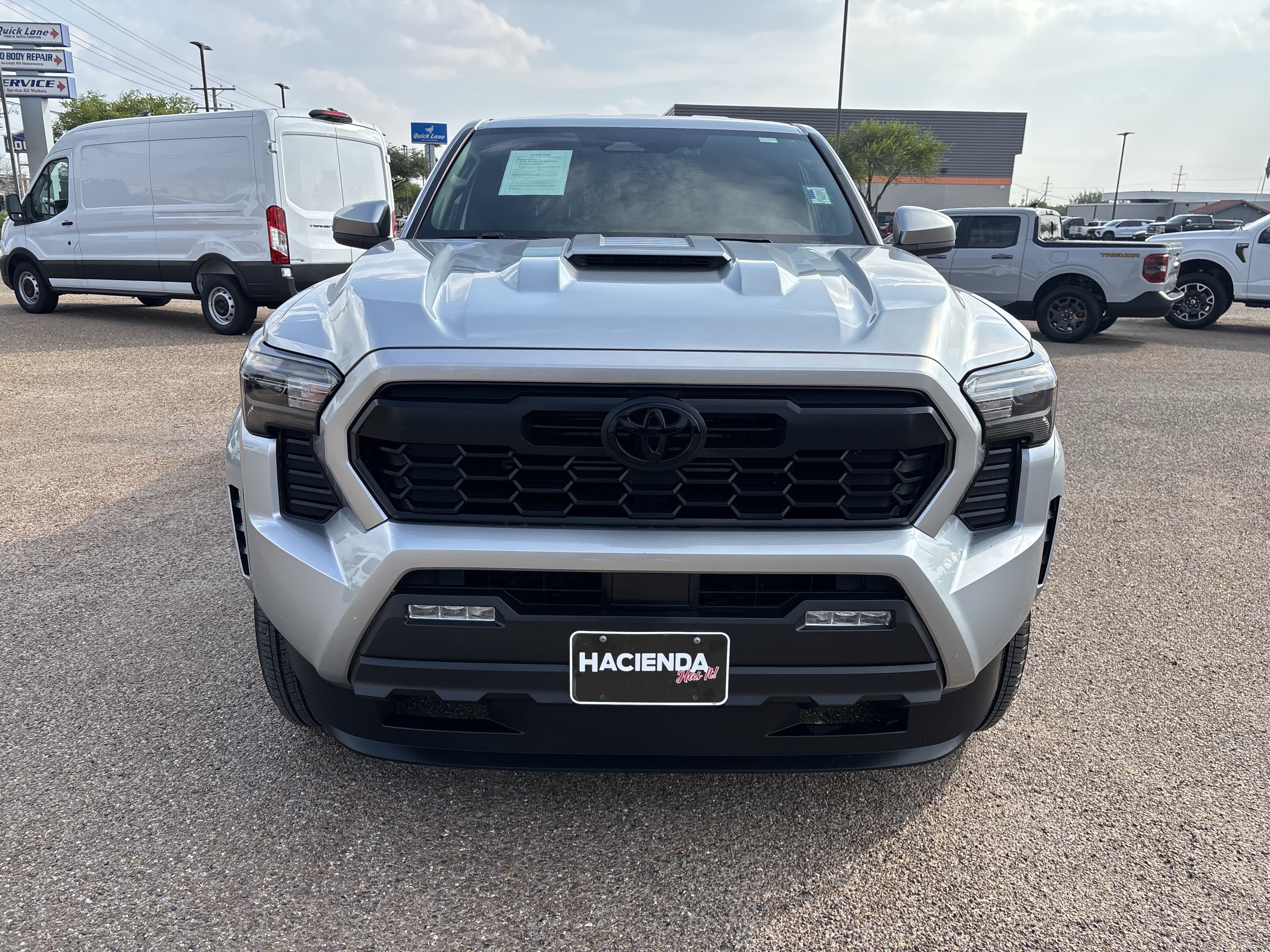 Used 2024 Toyota Tacoma TRD Sport AWD/4WD image 6
