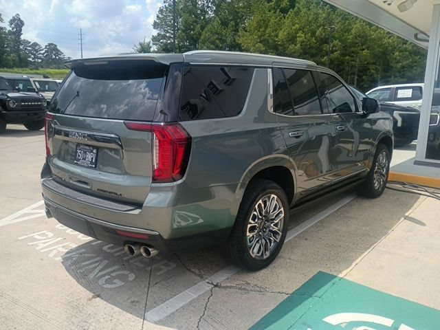 Used 2023 GMC Yukon Denali Ultimate AWD/4WD image 9