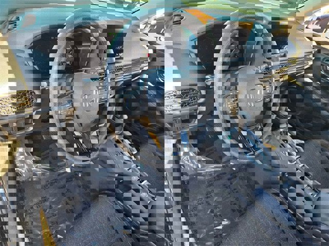 Used 2023 Honda HR-V LX image 10