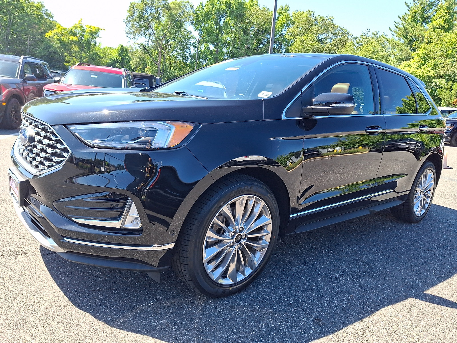 Certified 2024 Ford Edge Titanium w/ Titanium Elite Package AWD/4WD image 5