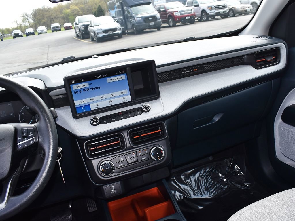 Certified 2023 Ford Maverick XLT FWD image 17