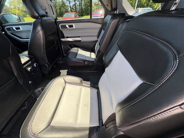 Certified 2023 Ford Explorer XLT w/ Equipment Group 202A AWD/4WD image 23