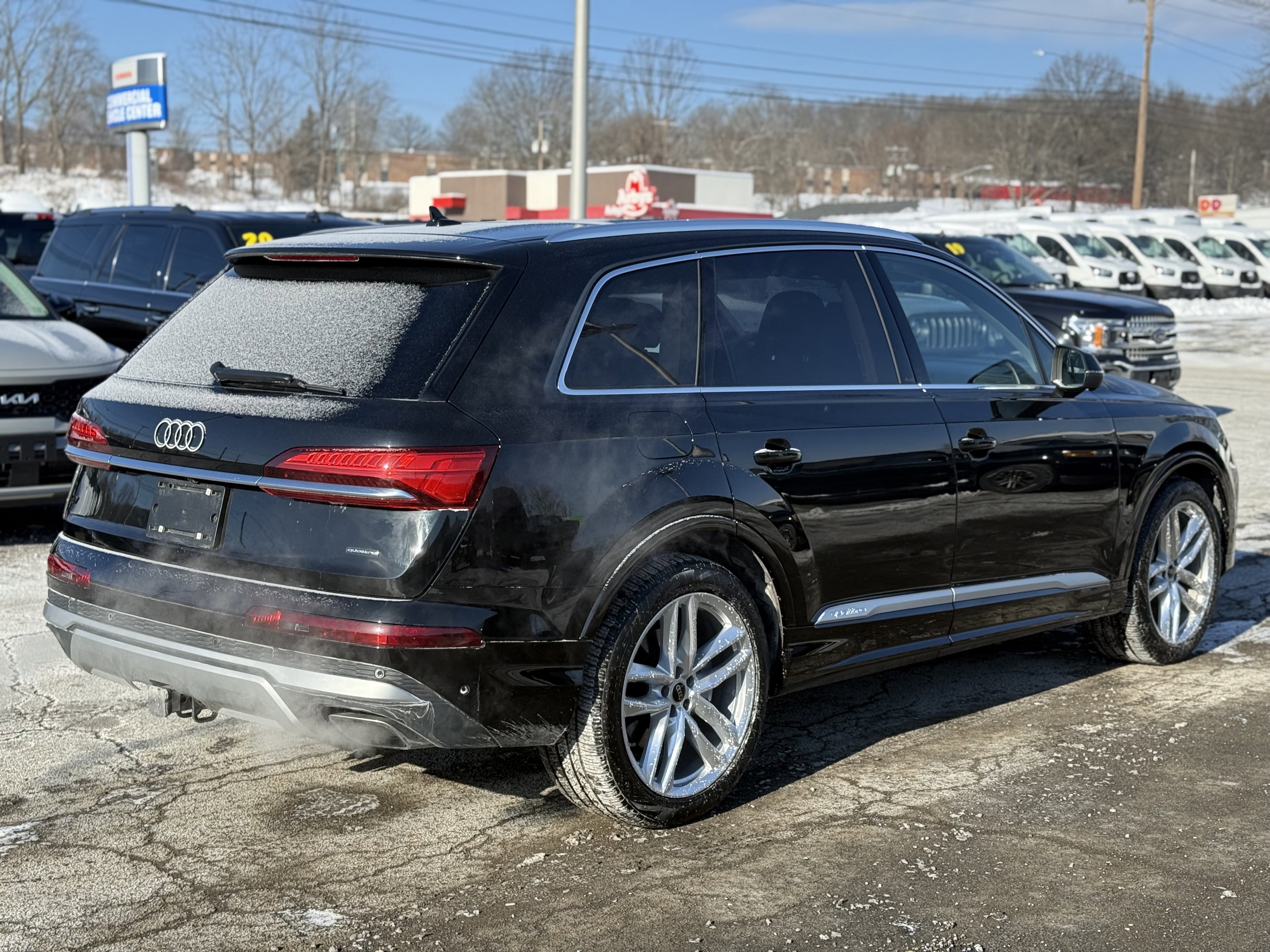 Used 2025 Audi Q7 3.0T Premium Plus image 4