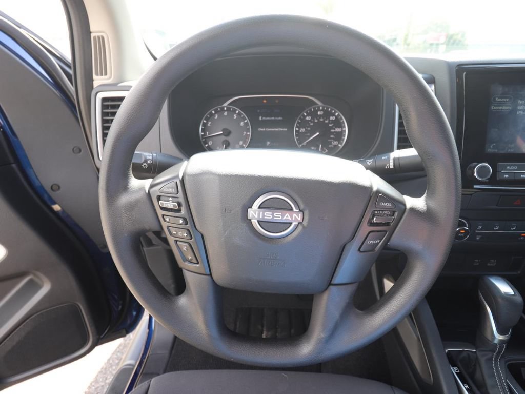 Used 2022 Nissan Frontier SV RWD image 18