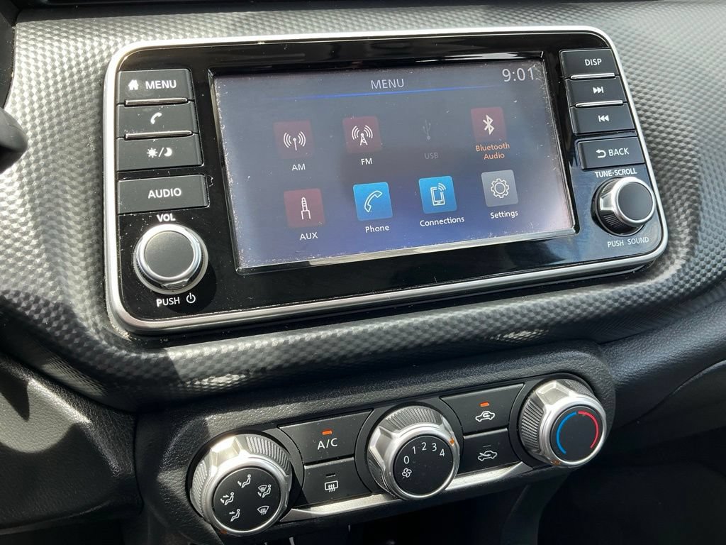 Used 2023 Nissan Kicks S FWD image 32