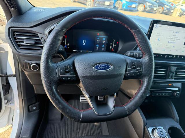Certified 2023 Ford Escape ST-Line w/ Tech Pack #1 AWD/4WD image 32