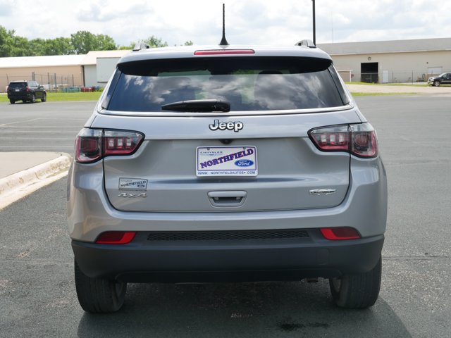 Used 2022 Jeep Compass Latitude AWD/4WD image 7