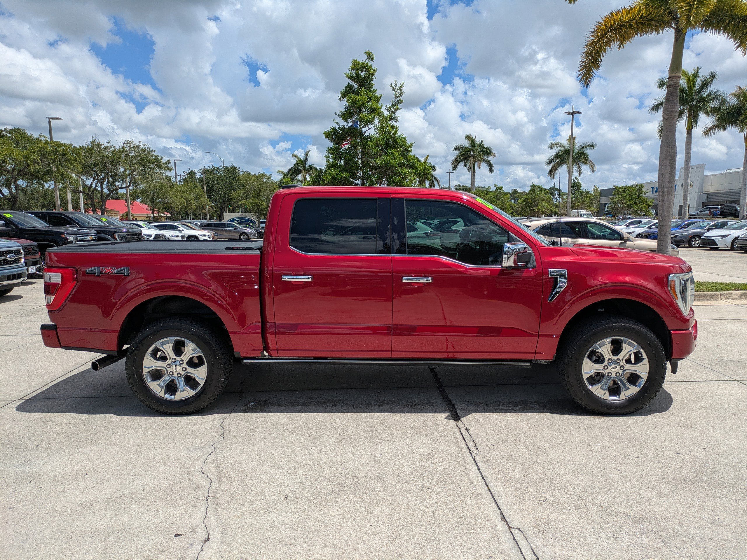 Certified 2022 Ford F150 Platinum w/ Equipment Group 701A High AWD/4WD image 3