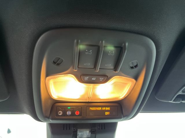 Used 2024 Chevrolet Colorado ZR2 w/ ZR2 Convenience Package III AWD/4WD image 33