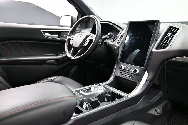 Certified 2023 Ford Edge ST-Line AWD/4WD image 13