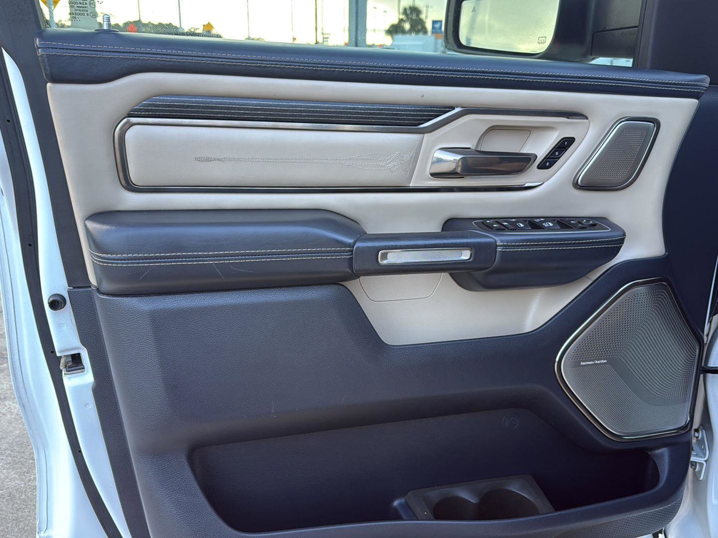 Used 2020 RAM 1500 Limited image 15