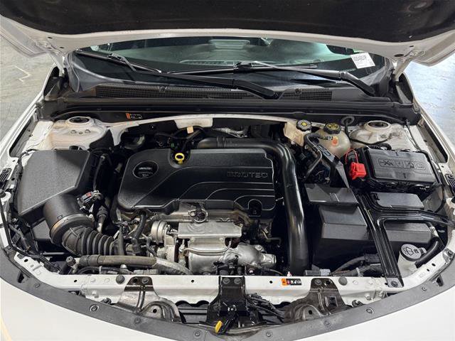Used 2024 Chevrolet Malibu LT FWD image 38