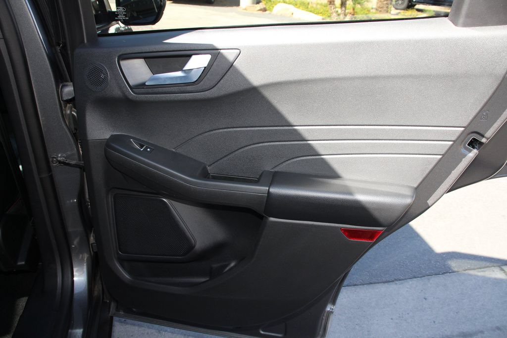 Certified 2023 Ford Escape ST-Line Elite w/ Premium Technology Package AWD/4WD image 26