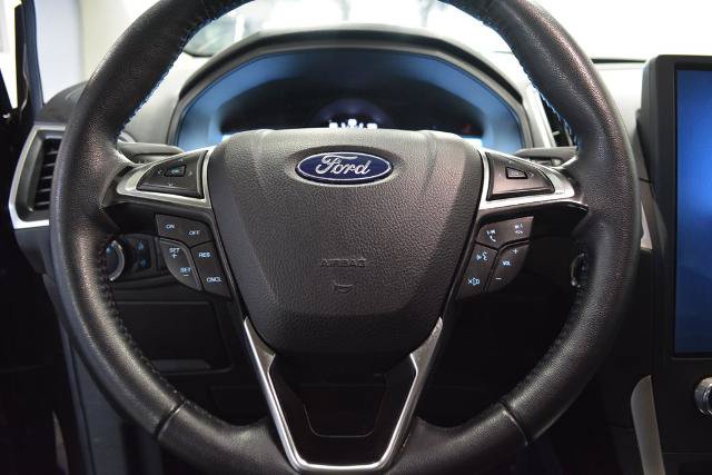 Certified 2024 Ford Edge SEL w/ Convenience Package AWD/4WD image 16