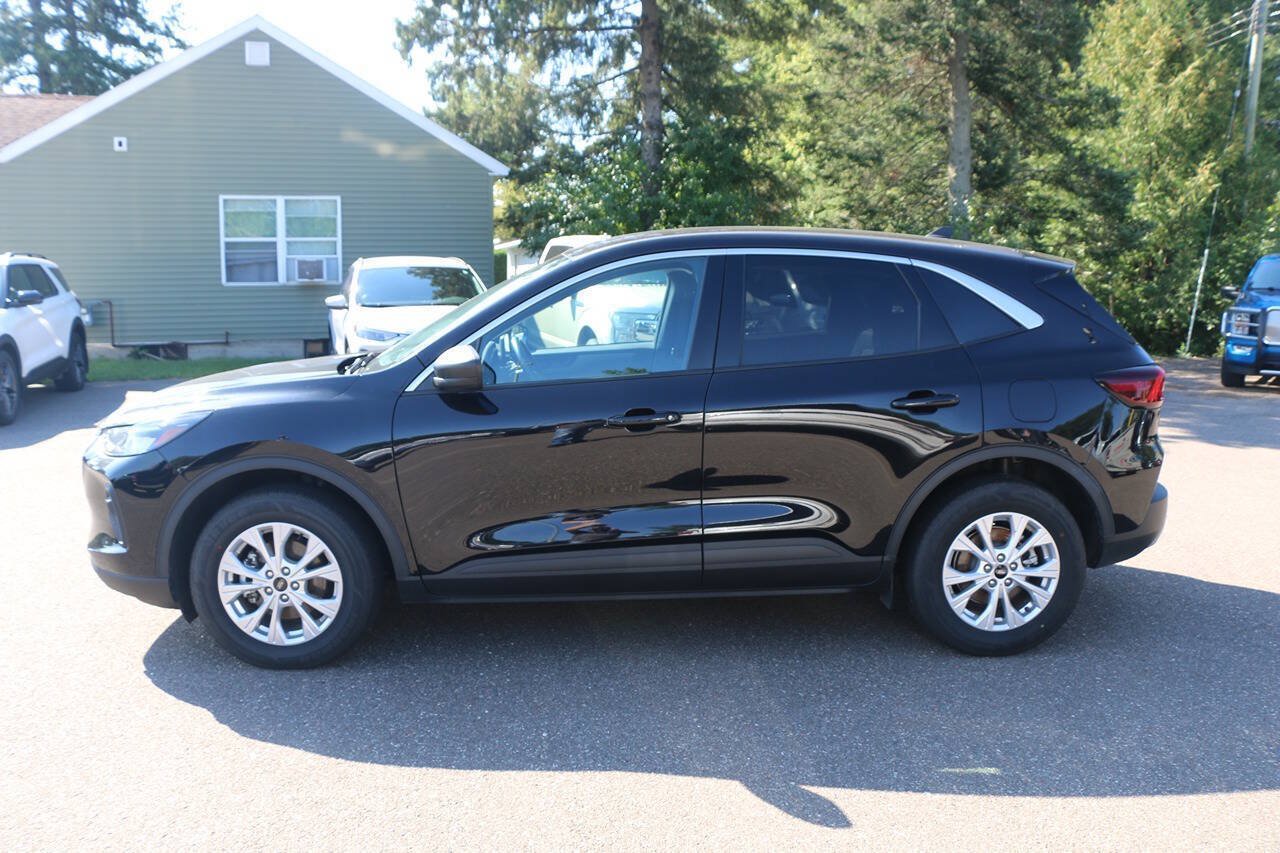 Certified 2024 Ford Escape Active AWD/4WD image 7