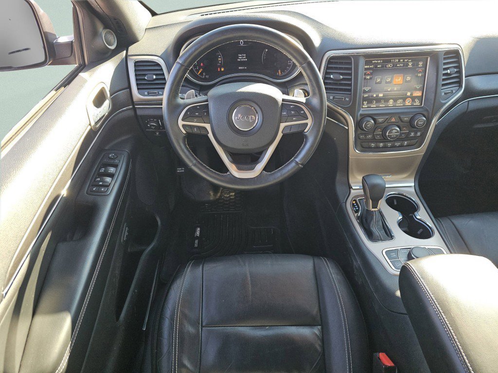 Used 2017 Jeep Grand Cherokee Limited w/ Trailer Tow Group IV image 4