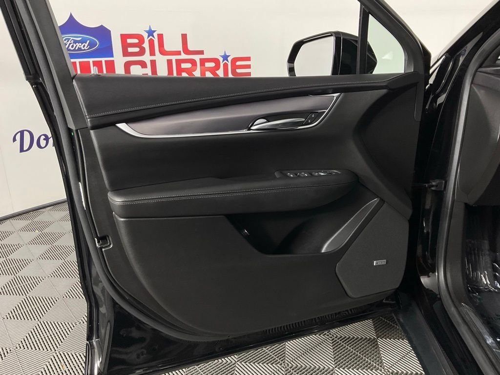 Used 2021 Cadillac XT5 Luxury FWD image 12