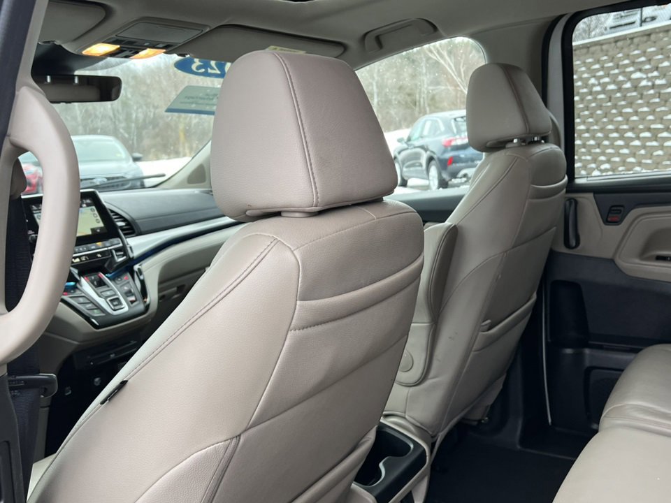 Used 2023 Honda Odyssey Touring image 41